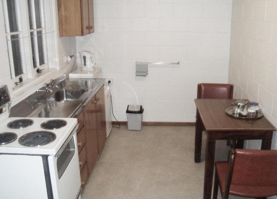 Browns Bay Olive Tree Motel & Apartment Okura Bush Room photo